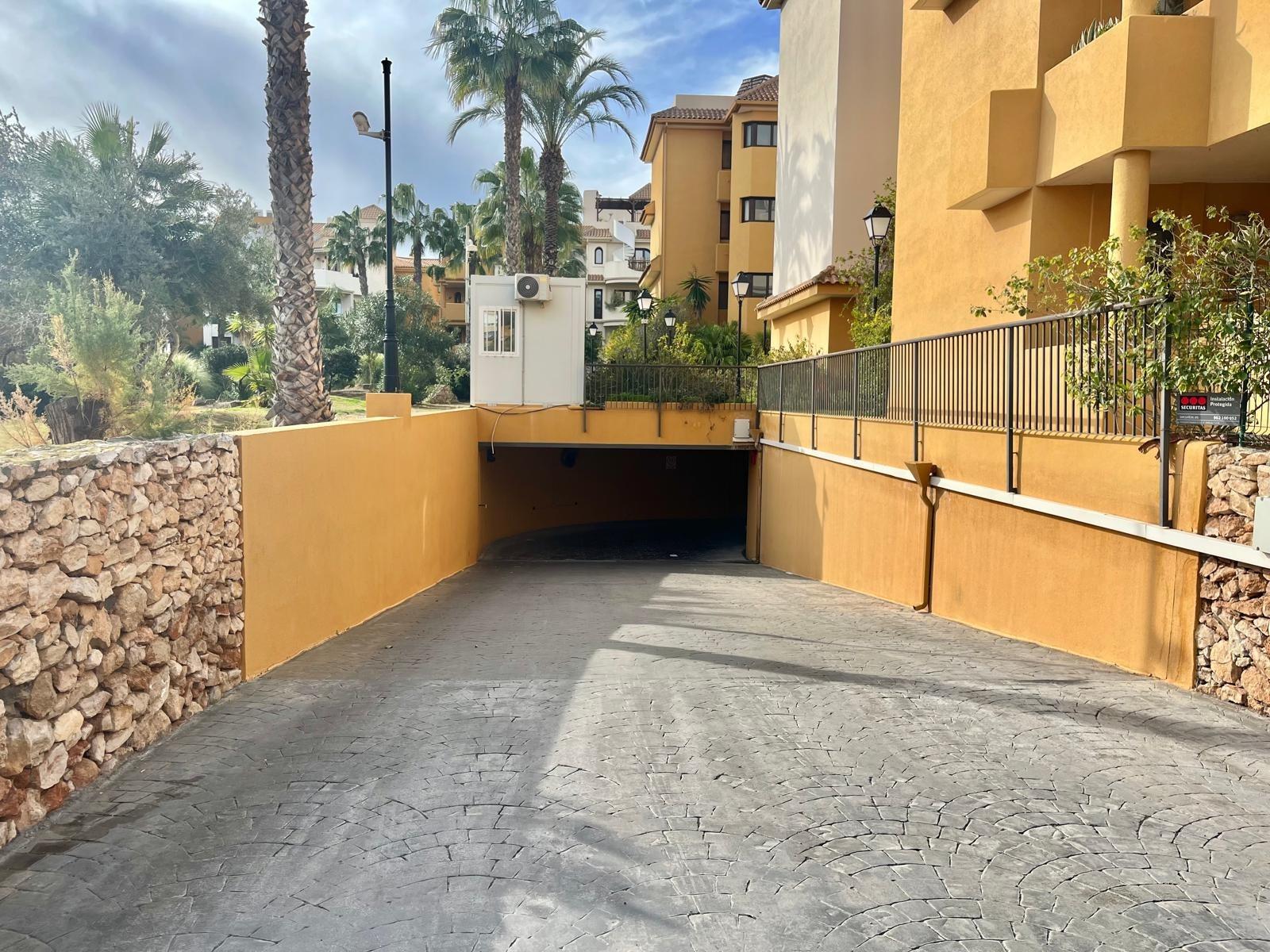 Terrace in bungalow for sale in Torrevieja