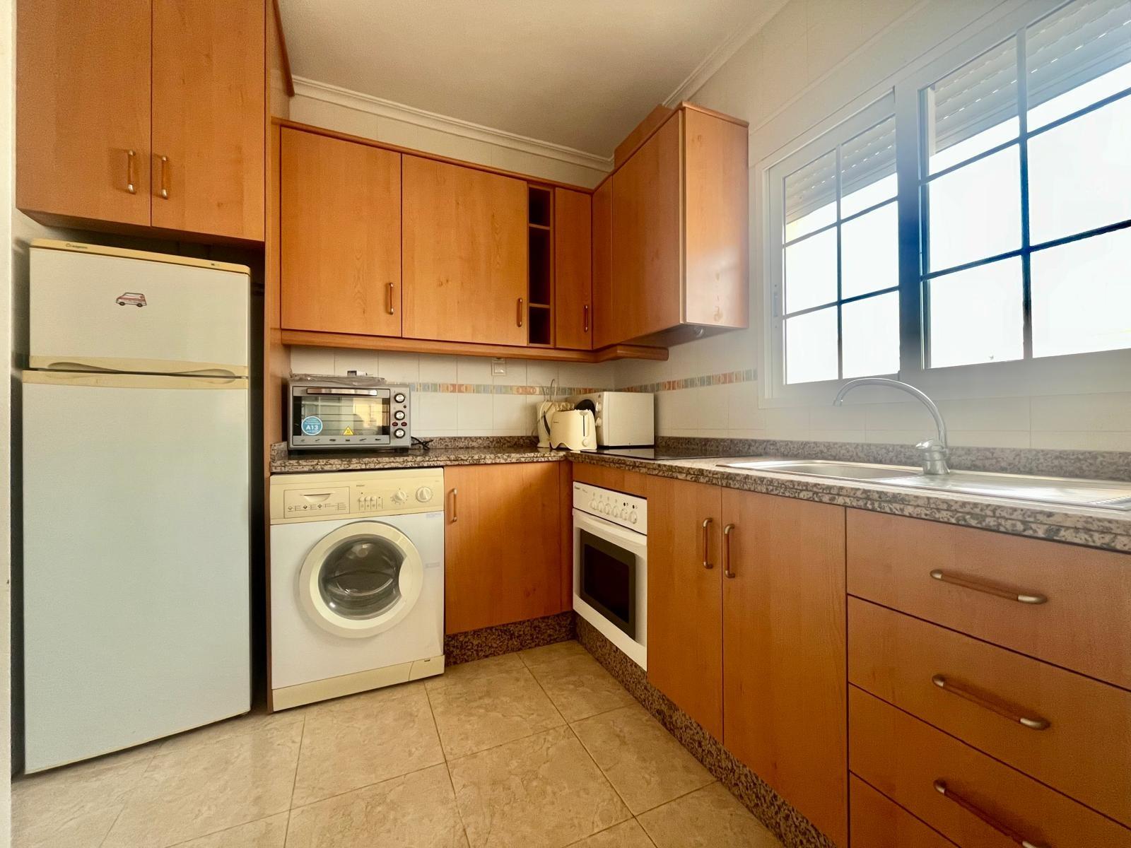 Terrace in bungalow for sale in San Fulgencio