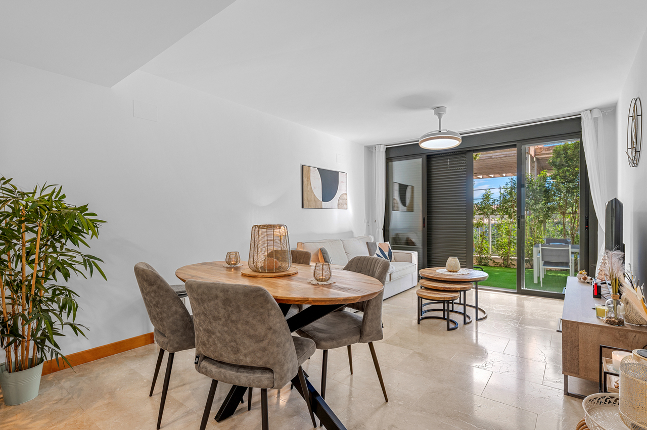 Garden in apartment for sale in Campoamor