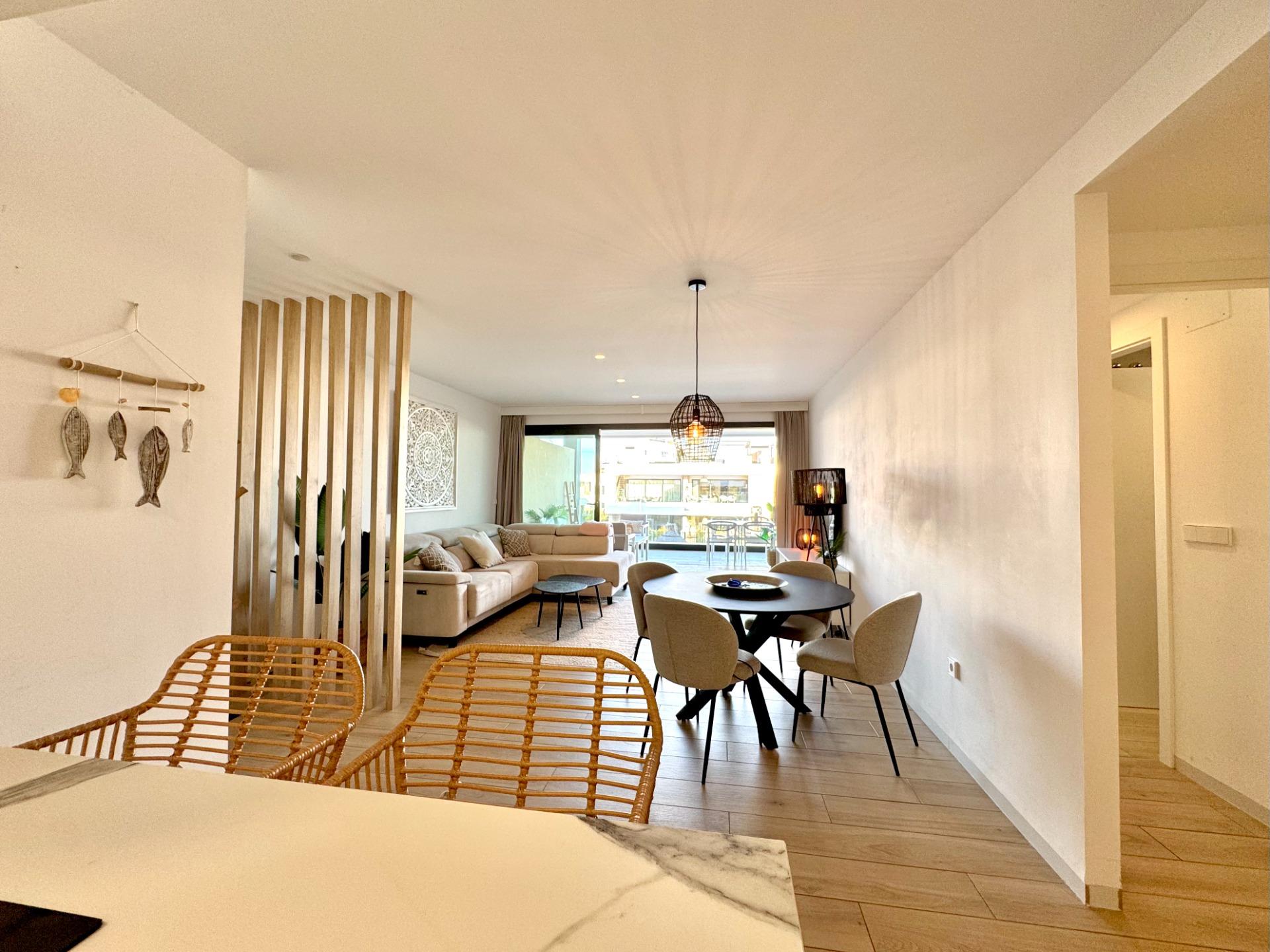 Pool area in apartment for sale in Los Alcazares