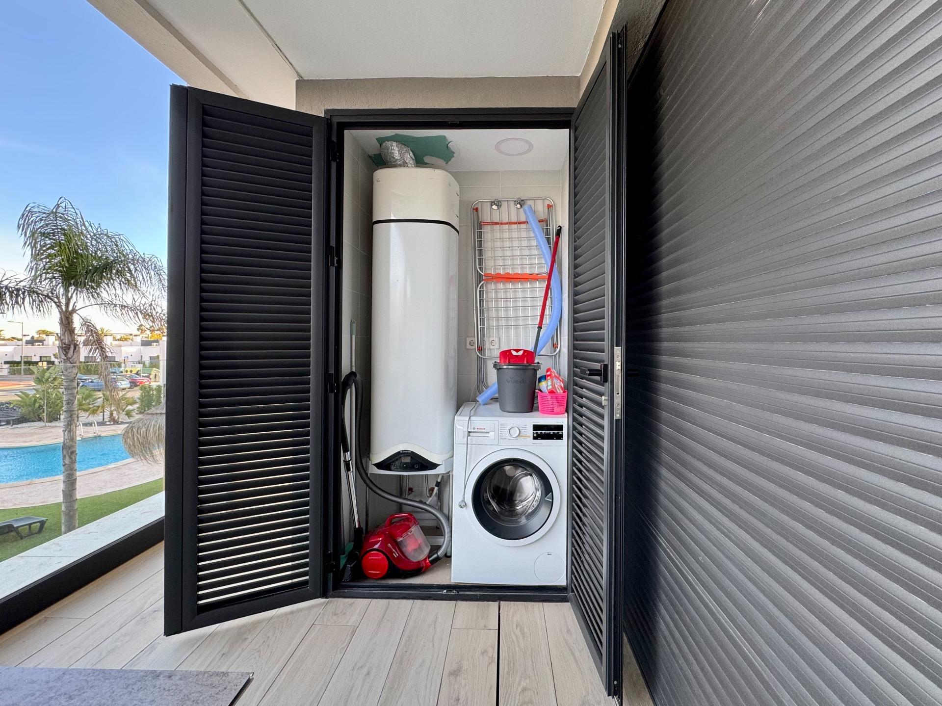 Living room in apartment for sale in Los Alcazares