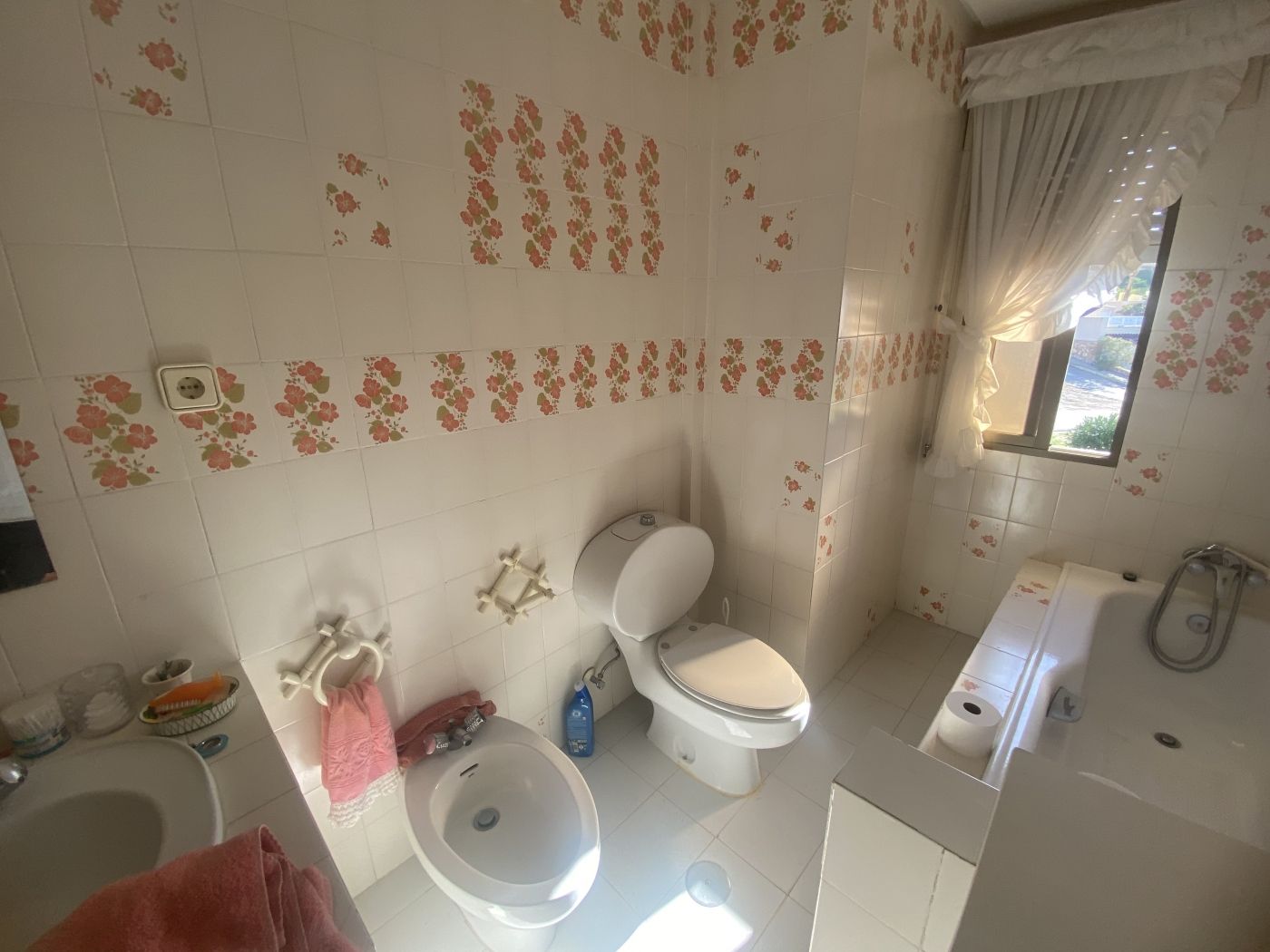 Garden in villa for sale in Cartagena