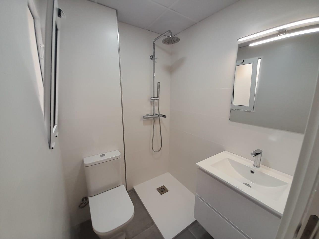 Bedroom in duplex for sale in Puerto de Mazarron