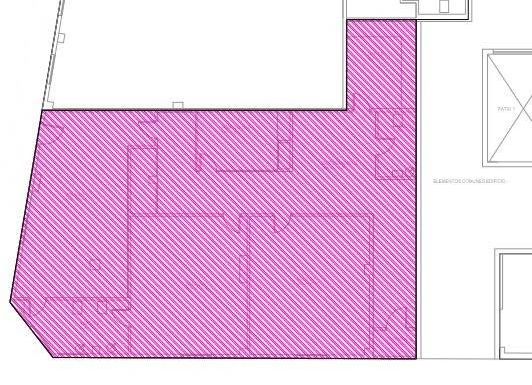 Garden in commercial for sale in Murcia