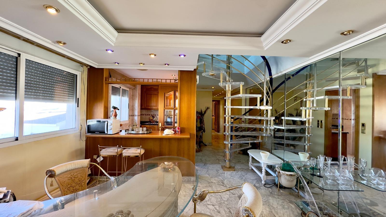 This one-bedroom, one-bathroom penthouse in Torrevieja is conceived as a truly unique home, where th