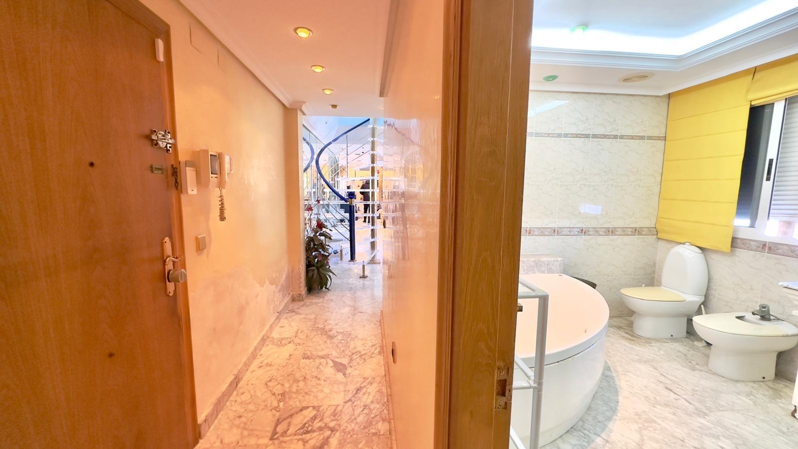 Master bedroom in penthouse for sale in Torrevieja