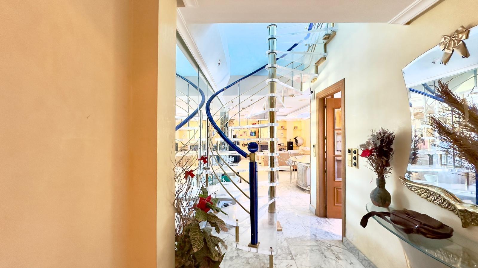 Garden in penthouse for sale in Torrevieja