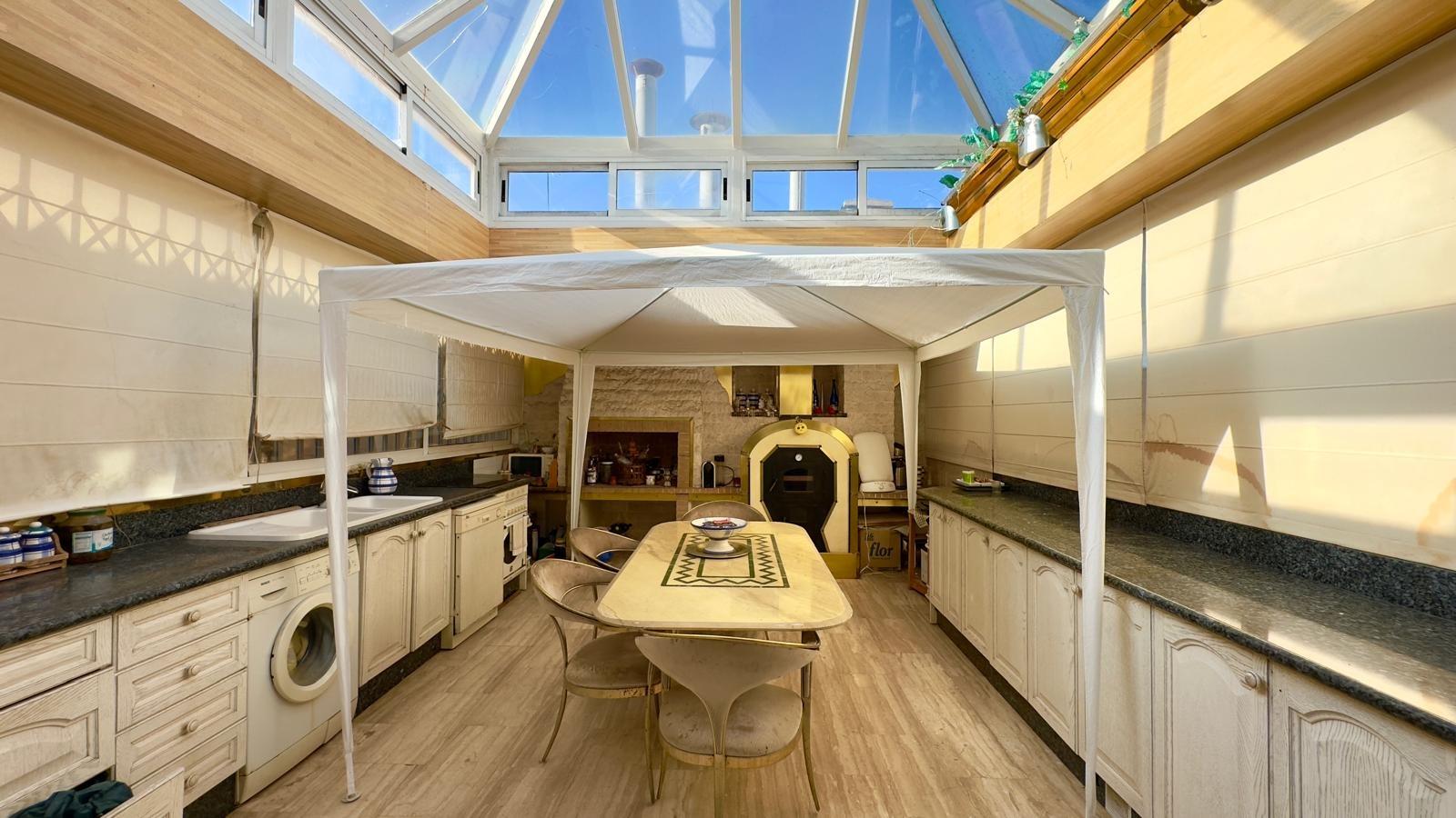 Bedroom in penthouse for sale in Torrevieja