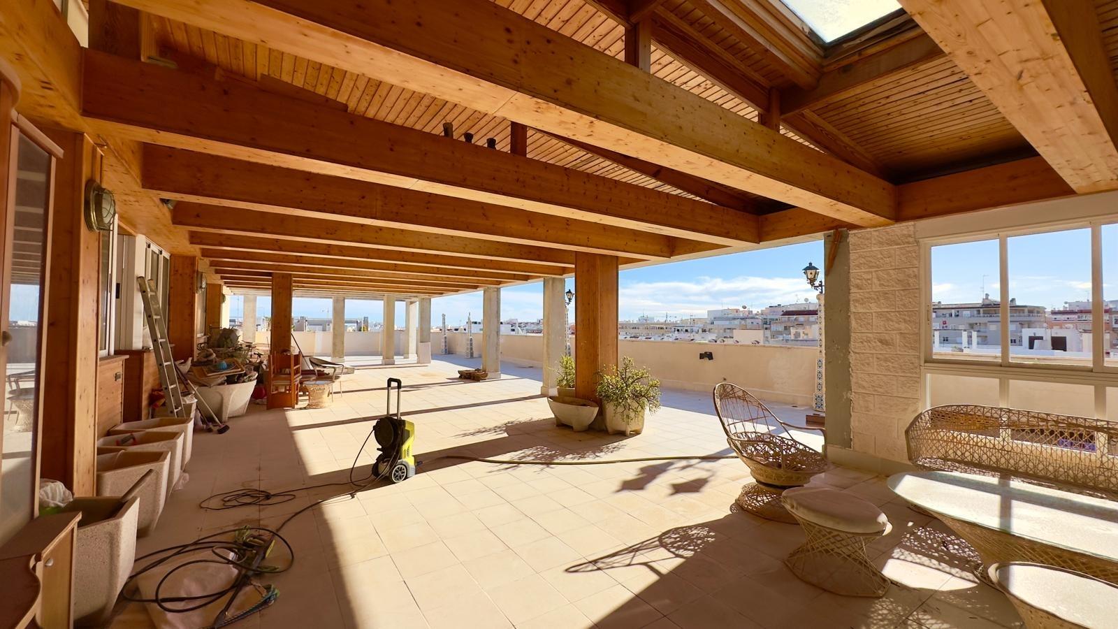 Exterior view in penthouse for sale in Torrevieja
