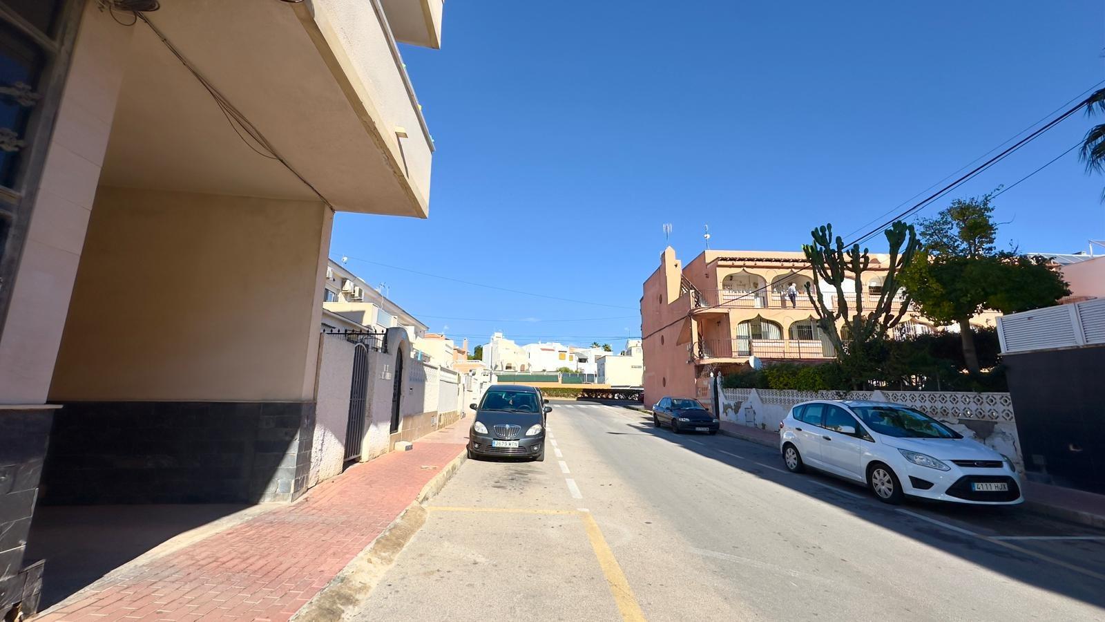 Bedroom in penthouse for sale in Torrevieja