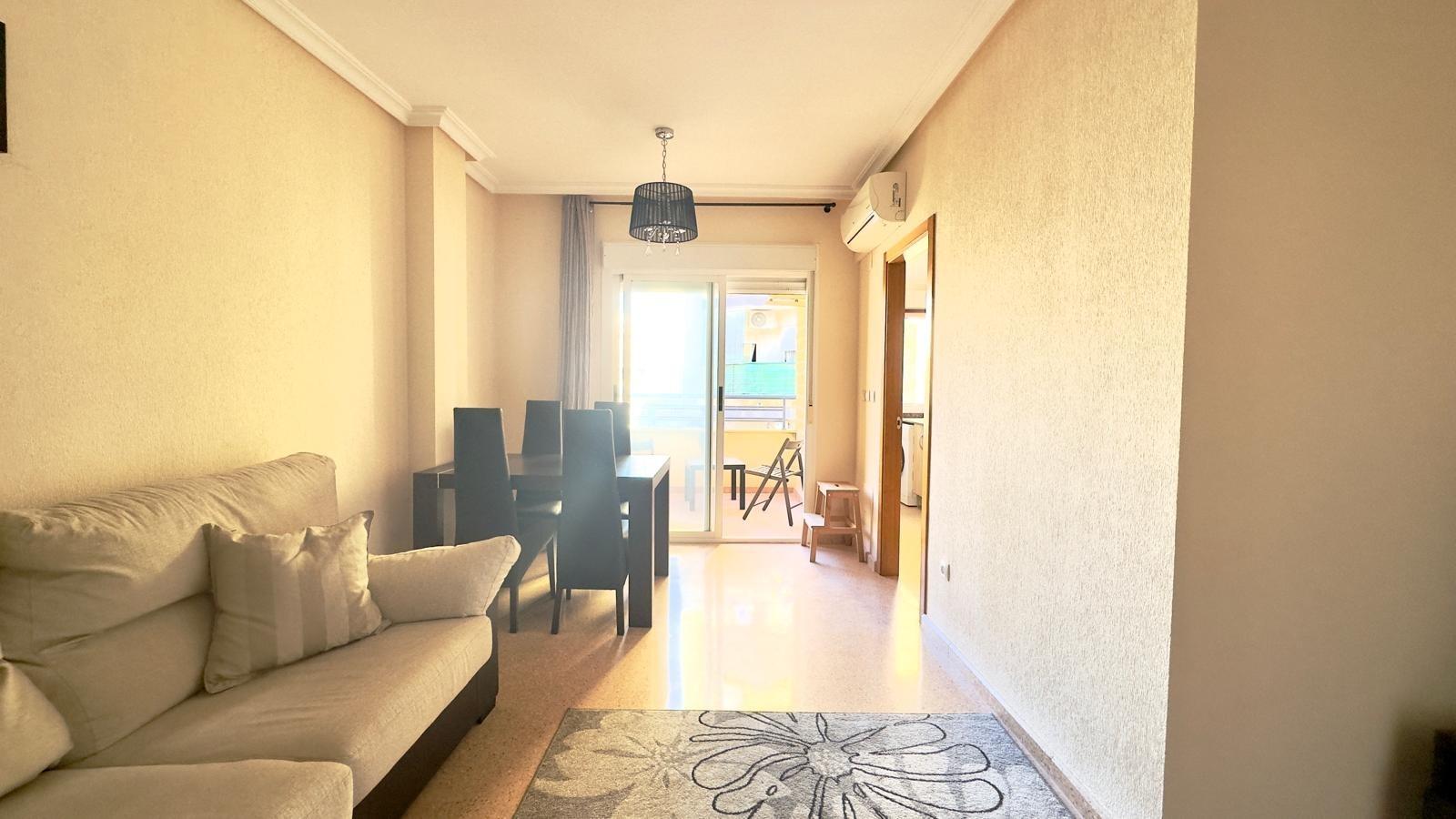 In the heart of Torrevieja, this apartment at 28 San Pascual Street offers a practical and urban lif