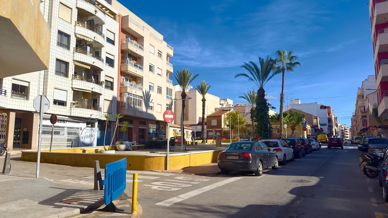 Kitchen in apartment for sale in Torrevieja