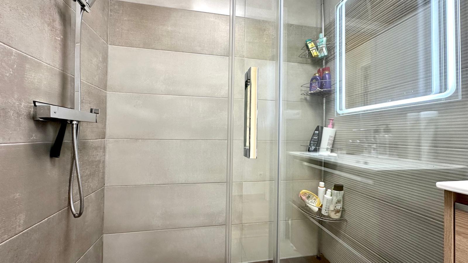 Garden in bungalow for sale in Torrevieja