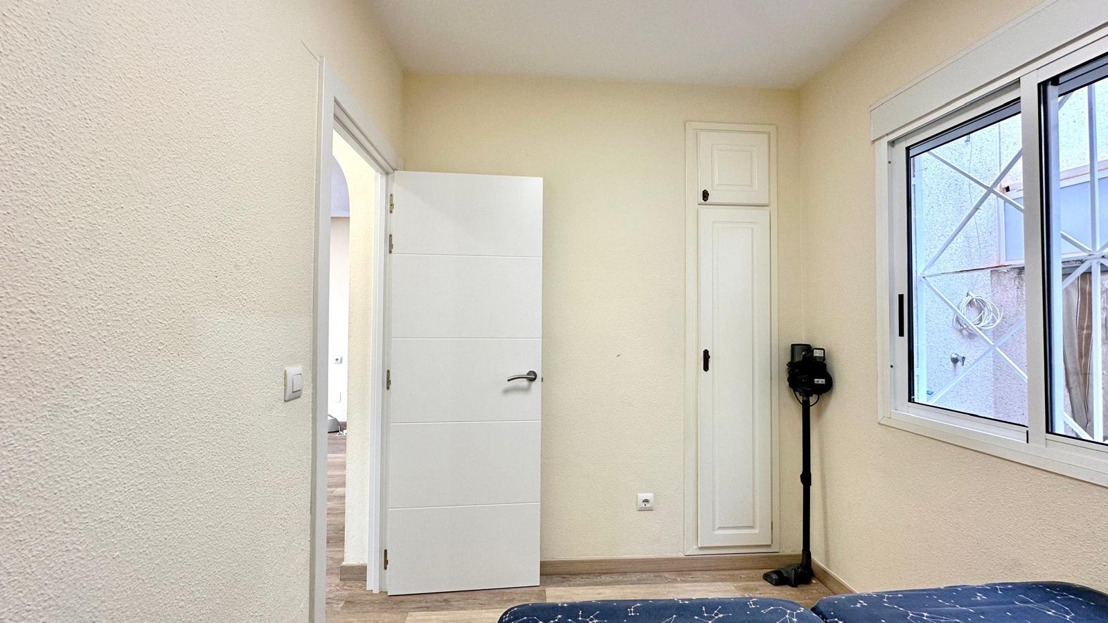 Garden in bungalow for sale in Torrevieja