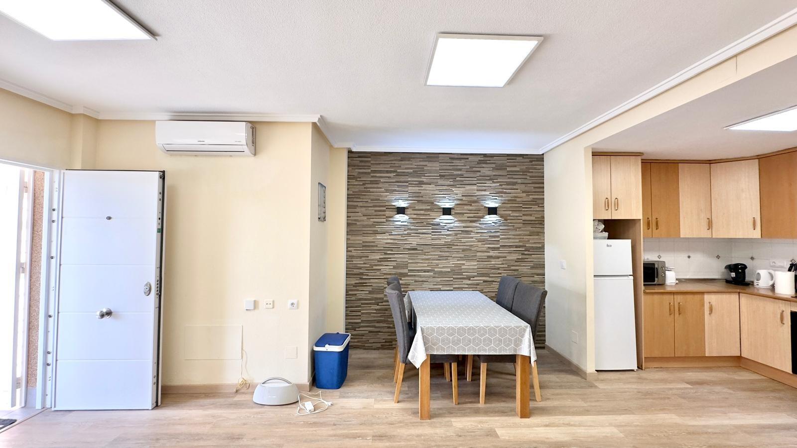 Bedroom in bungalow for sale in Torrevieja