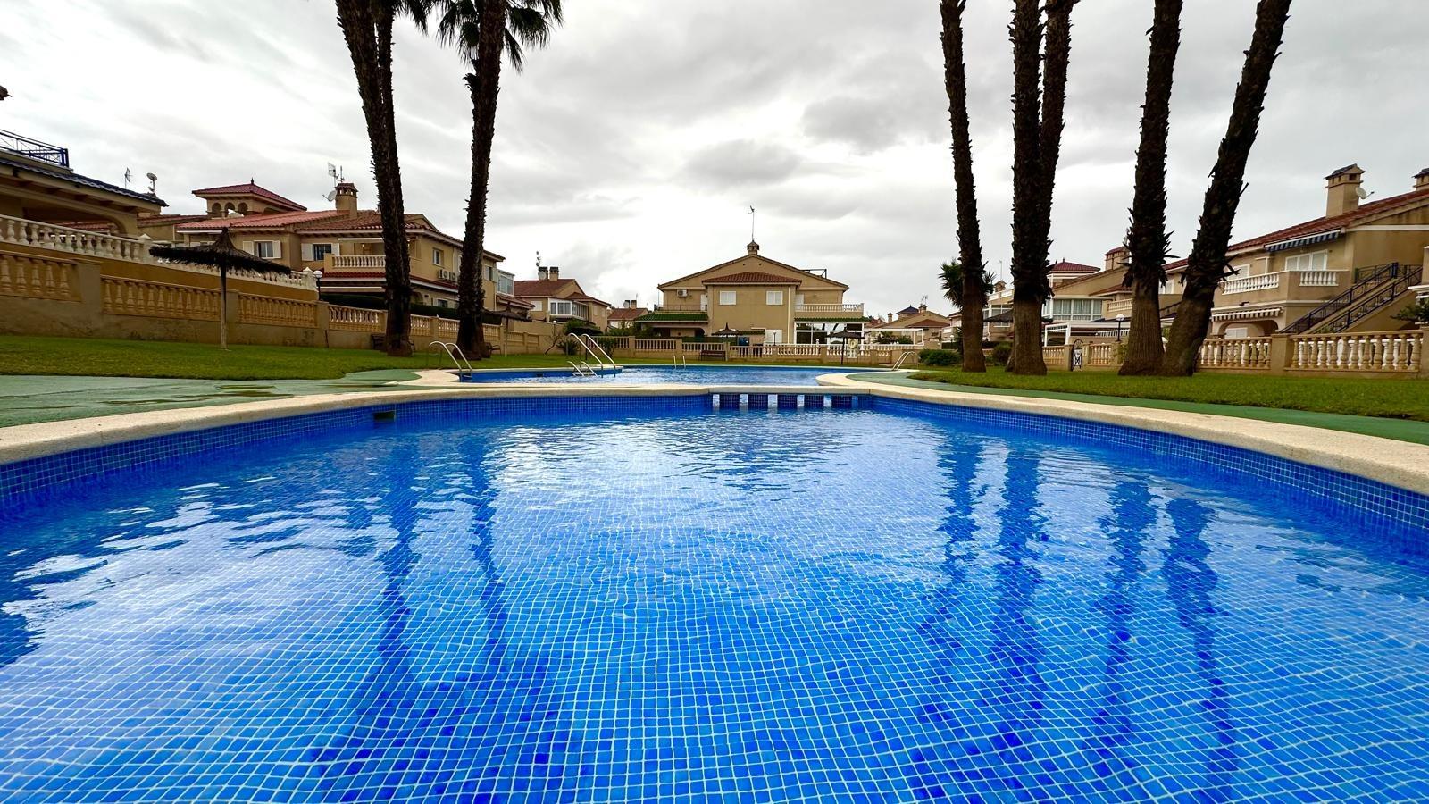 Bedroom in bungalow for sale in Orihuela Costa