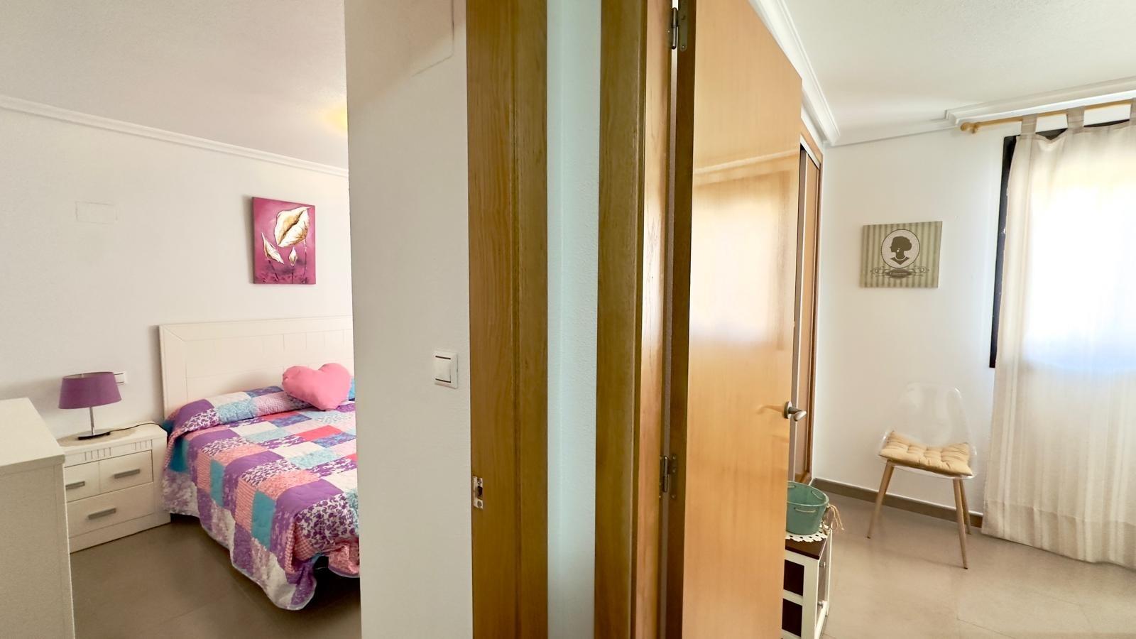 Terrace in apartment for sale in Torrevieja