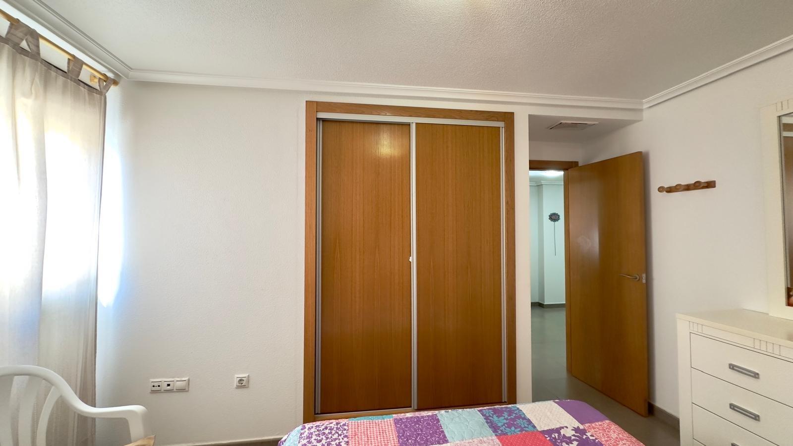 Master bedroom in apartment for sale in Torrevieja