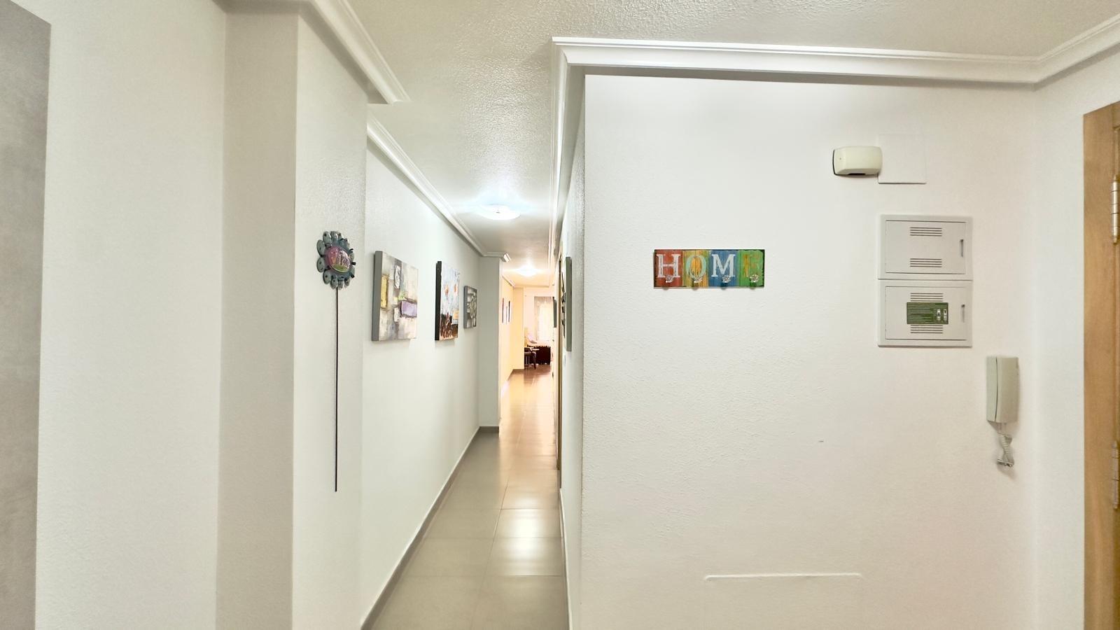 Master bedroom in apartment for sale in Torrevieja