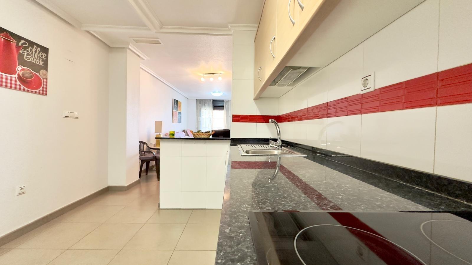 Bedroom in apartment for sale in Torrevieja