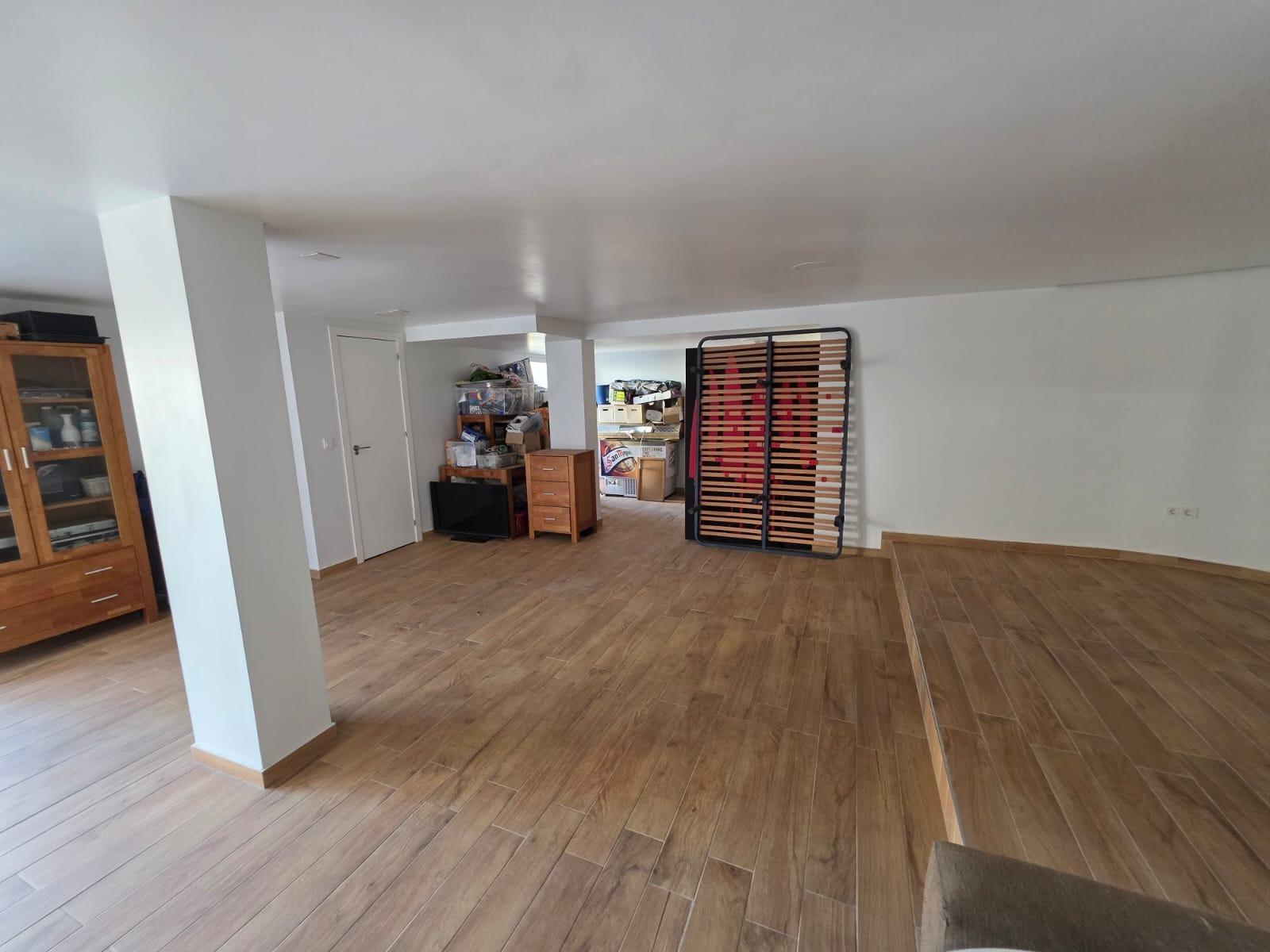 Kitchen in villa for sale in Orihuela Costa