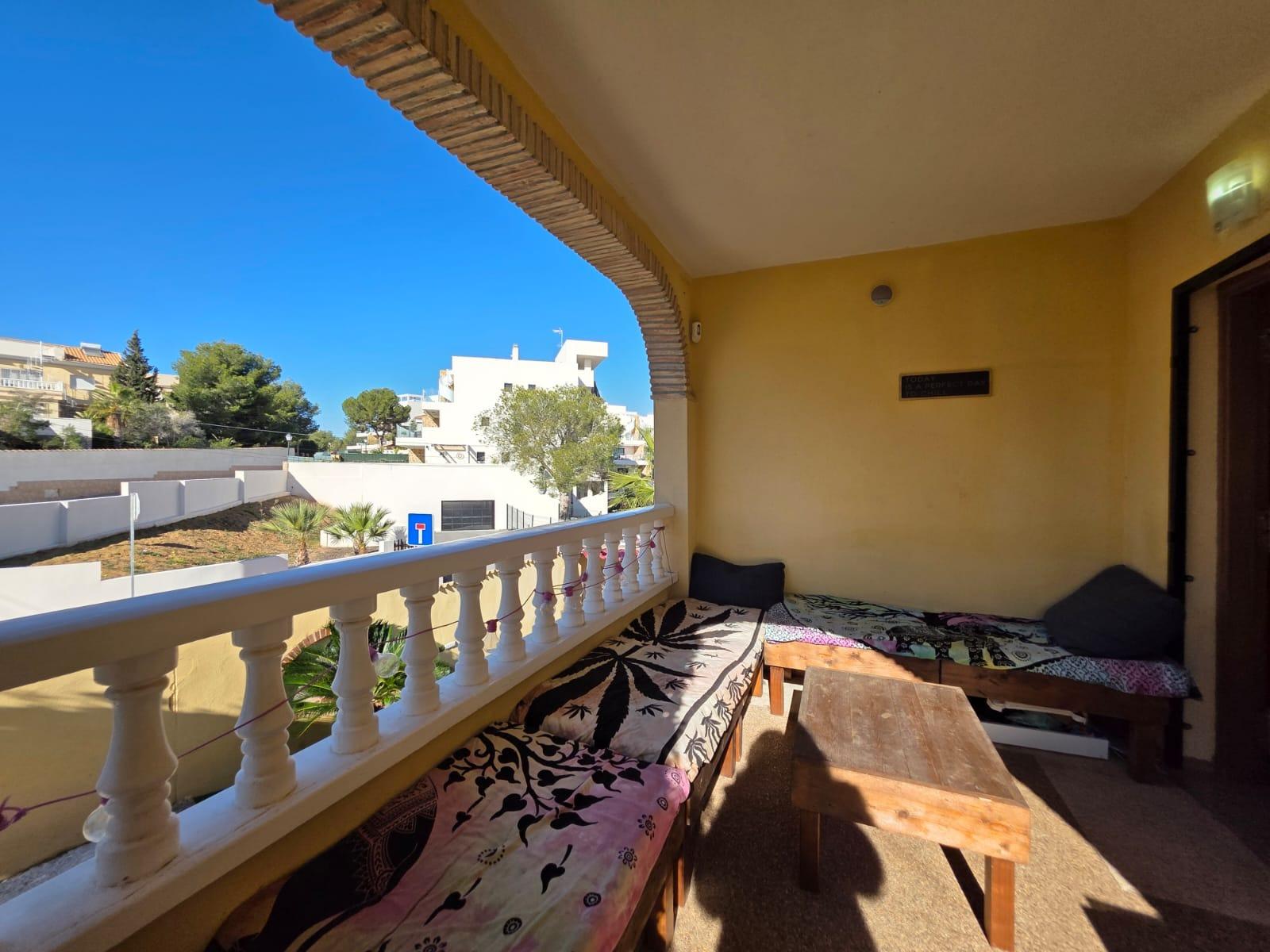 Bedroom in villa for sale in Orihuela Costa