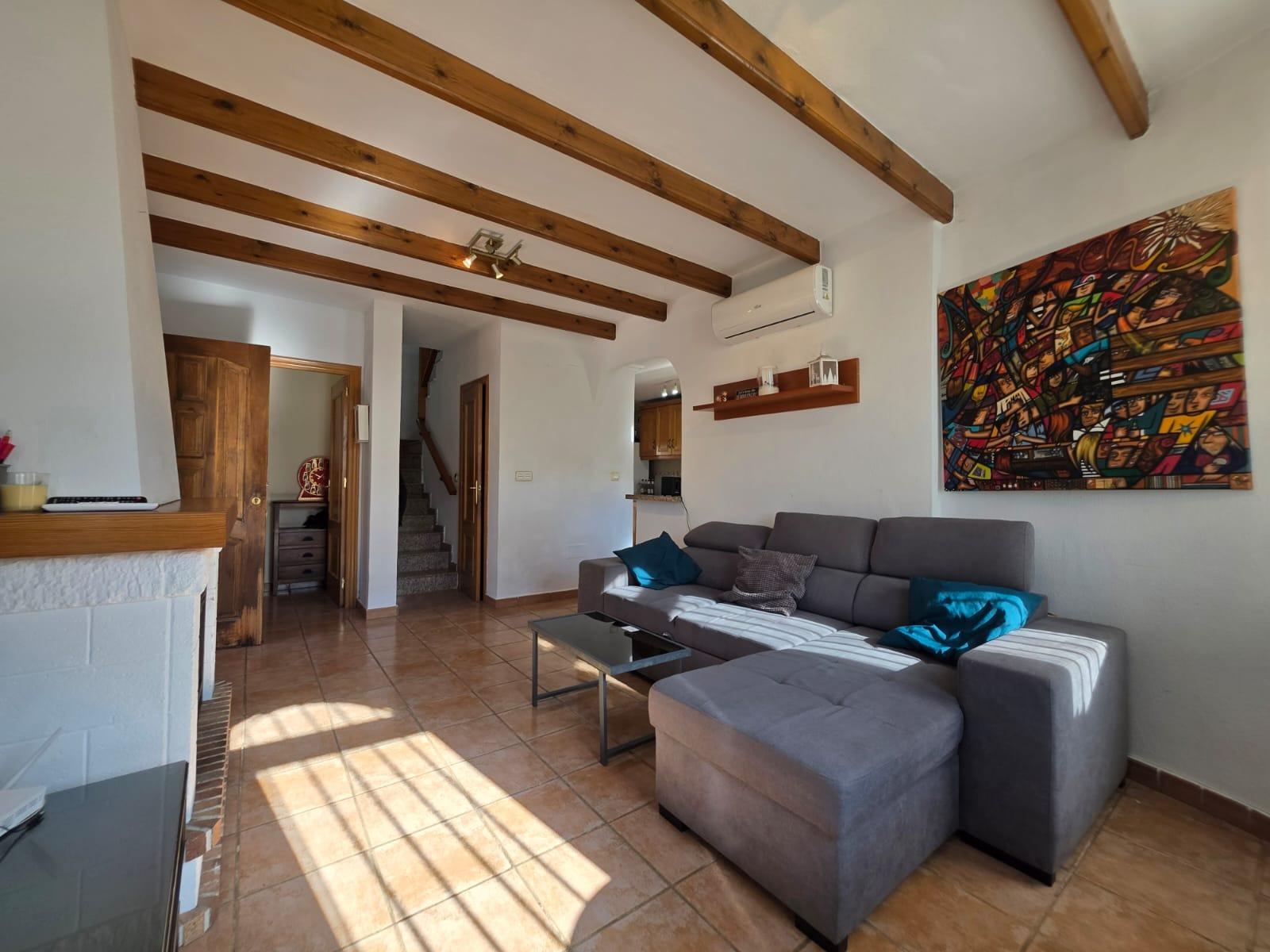 Bedroom in villa for sale in Orihuela Costa