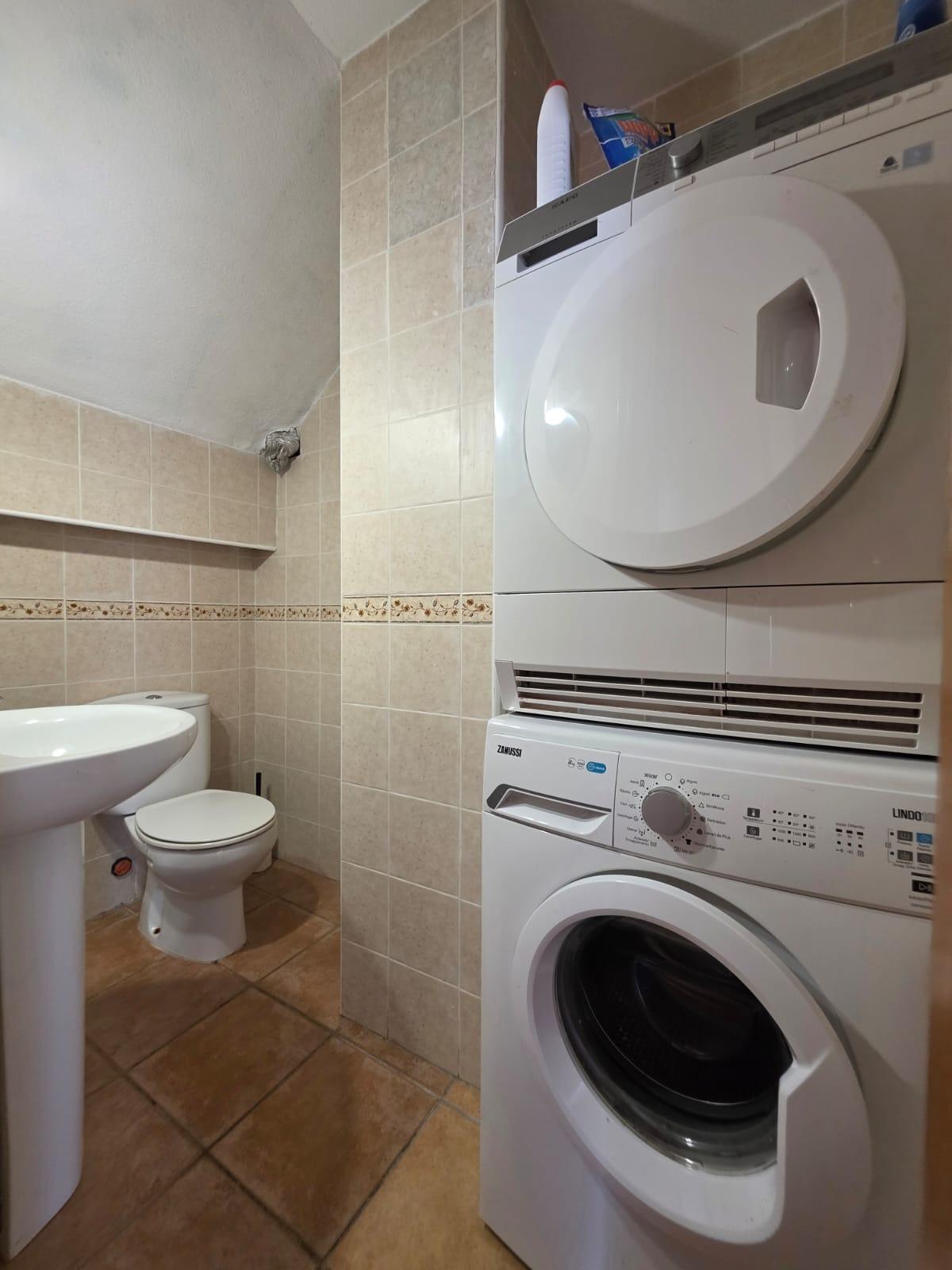 Bedroom in villa for sale in Orihuela Costa