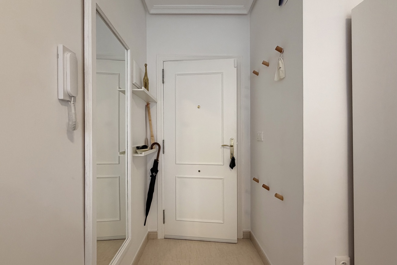 Pool area in apartment for sale in Torrevieja