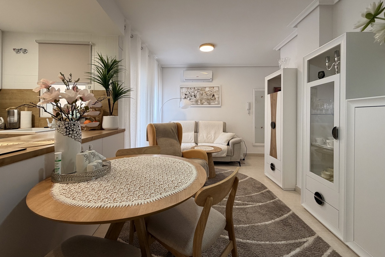Garden in apartment for sale in Torrevieja