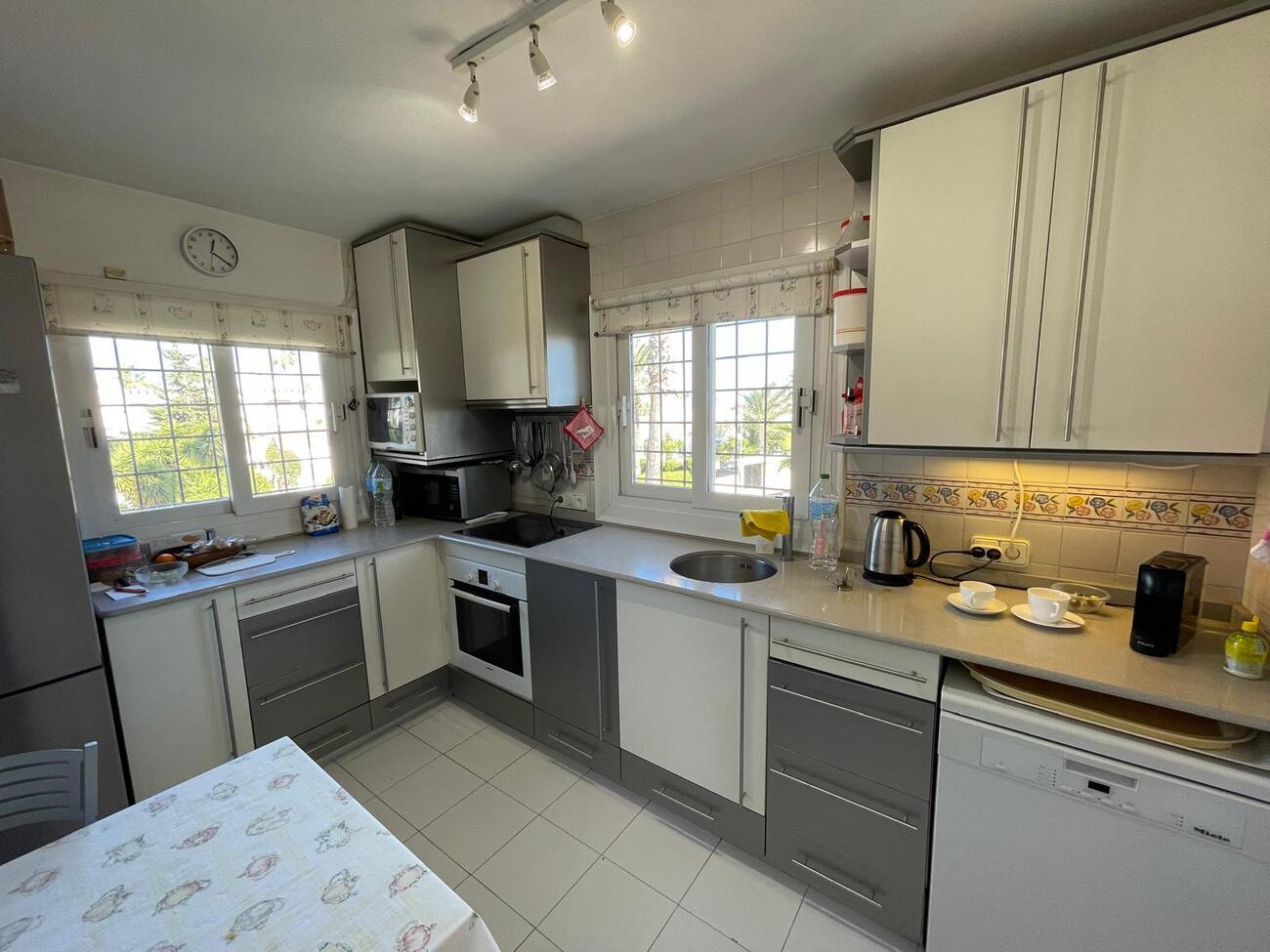 Garden in villa for sale in Villamartin