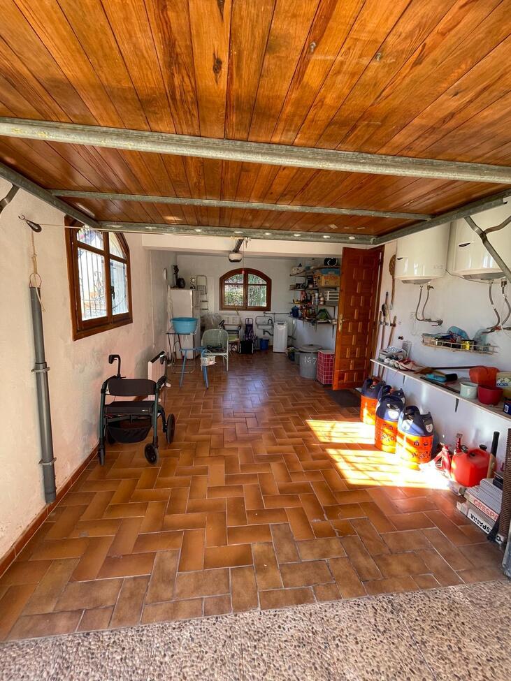 Bedroom in villa for sale in Villamartin