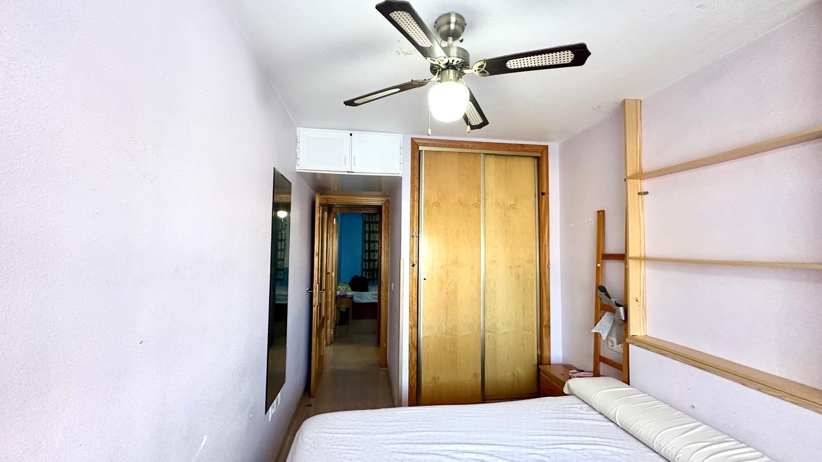 Master bedroom in apartment for sale in Torrevieja