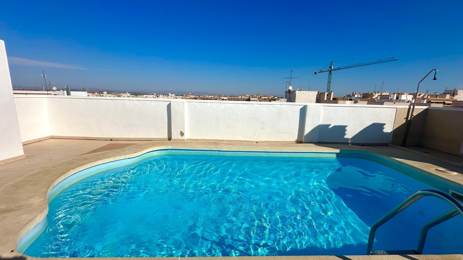 Garden in apartment for sale in Torrevieja