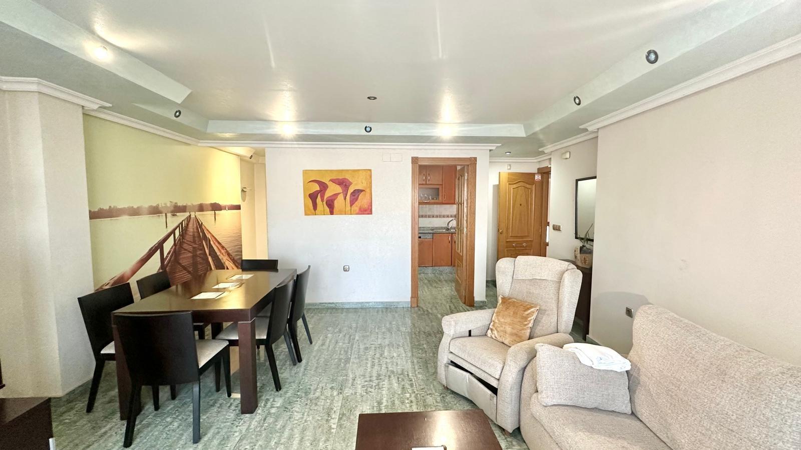 Penthouse 450 metres from the beach – bright, functional and in an excellent location This cosy pent