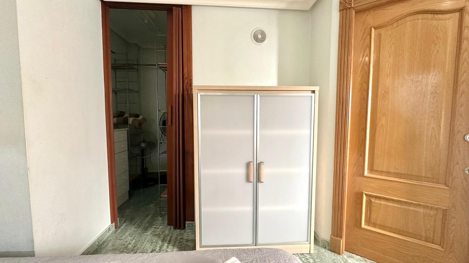 Garden in penthouse for sale in Torrevieja