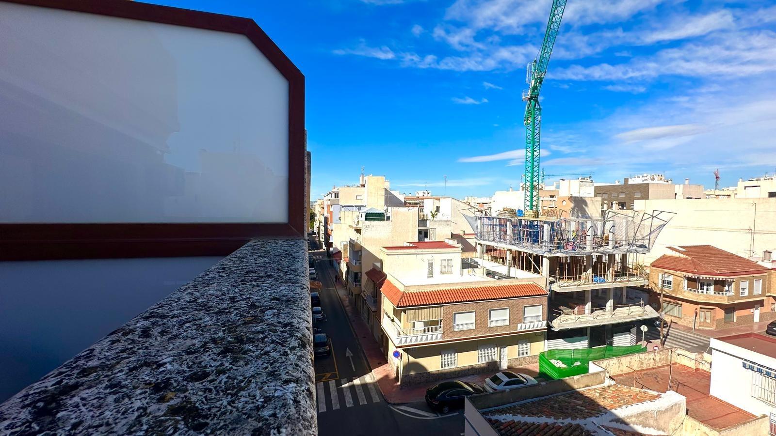 Dining area in penthouse for sale in Torrevieja