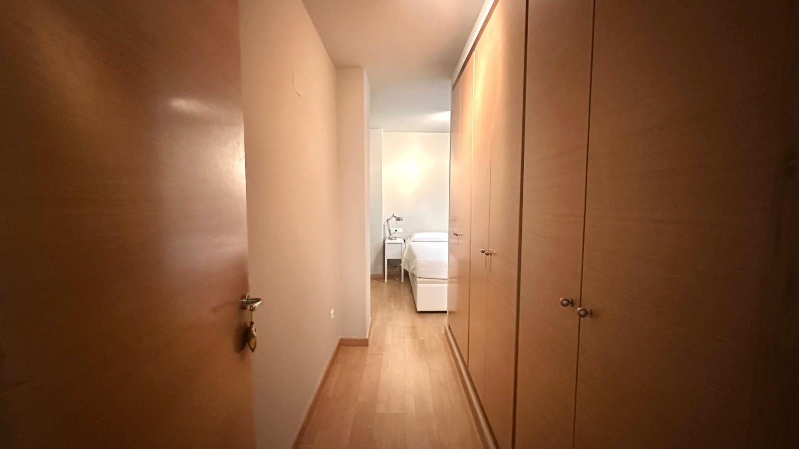 Master bedroom in apartment for sale in Torrevieja