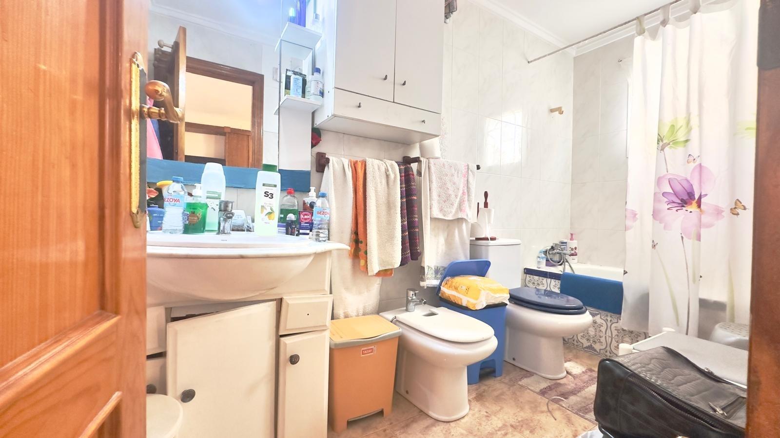 Master bedroom in penthouse for sale in Torrevieja