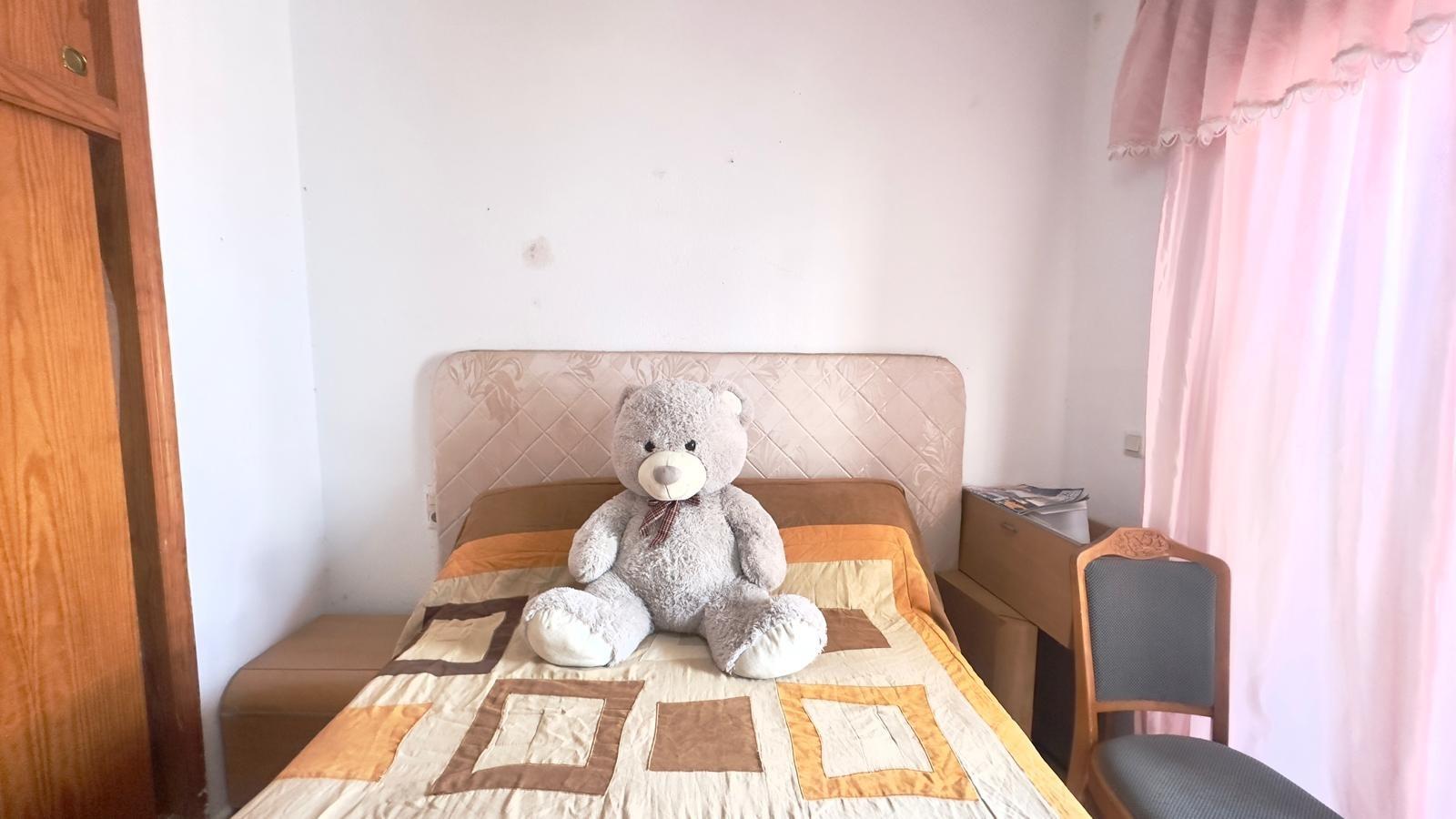 Bedroom in penthouse for sale in Torrevieja