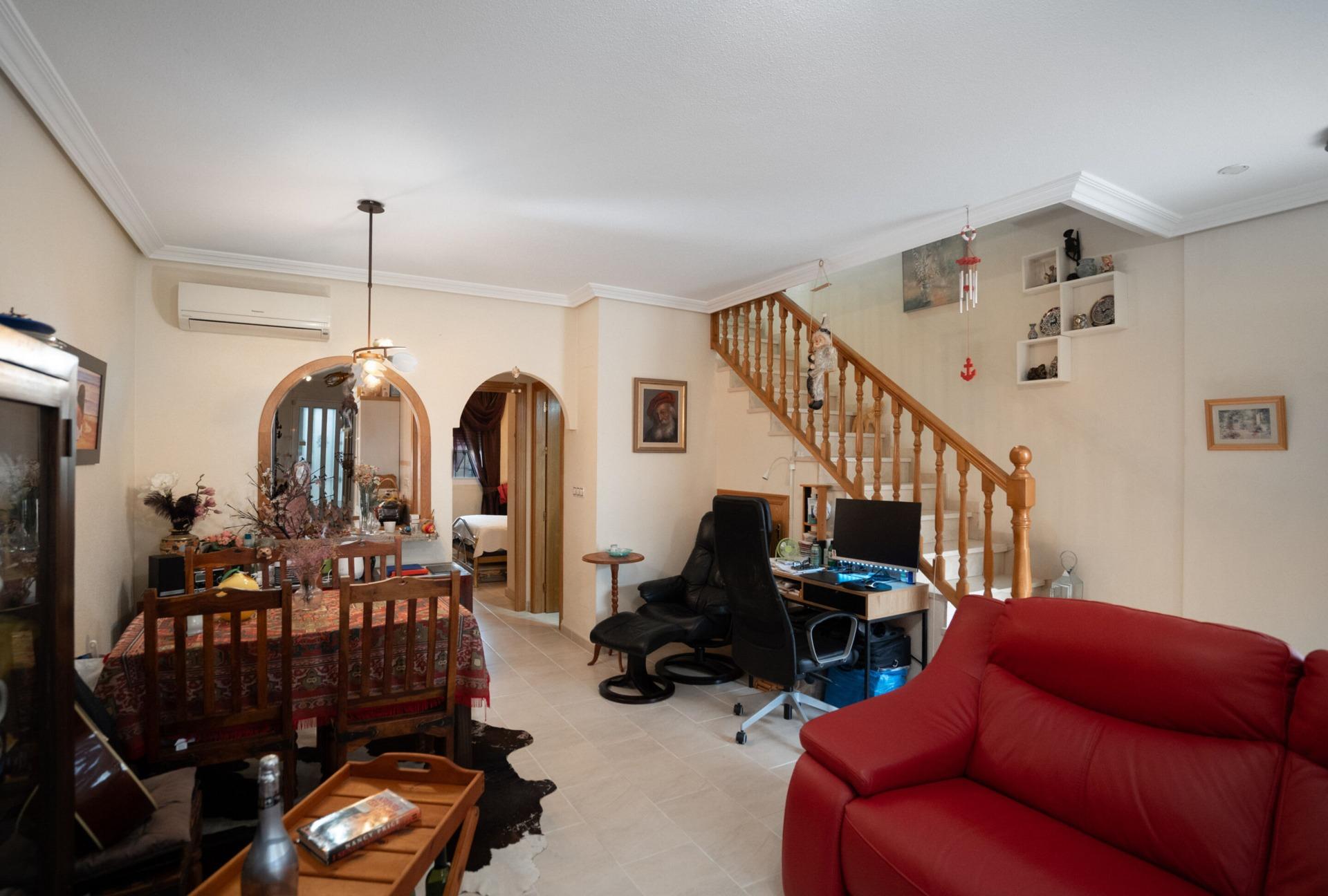 Dining area in terraced for sale in Orihuela Costa