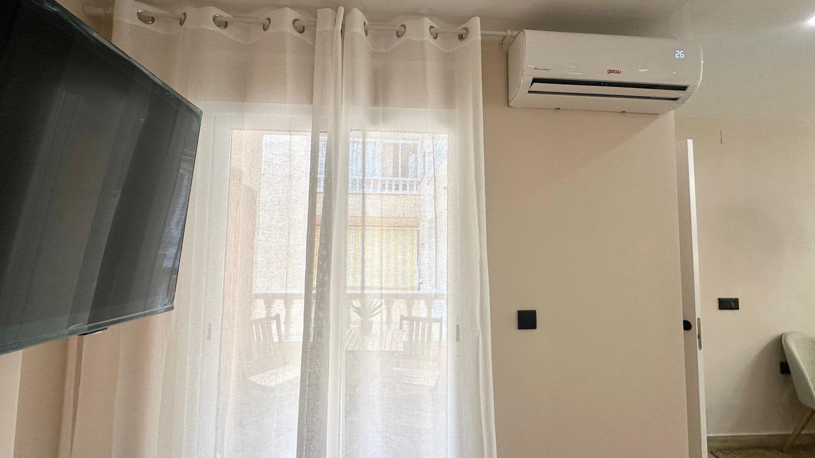 Terrace in apartment for sale in Torrevieja