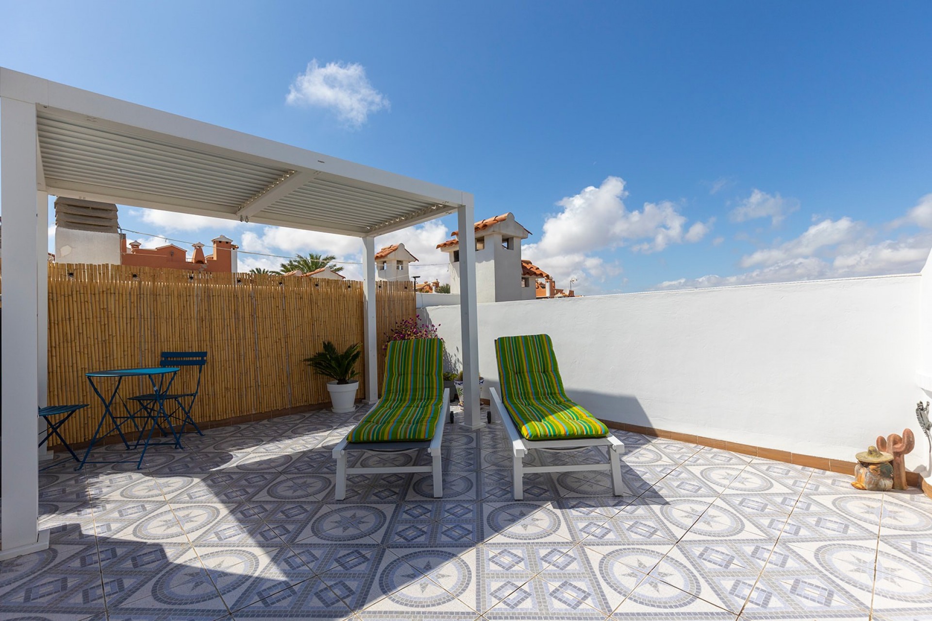 Kitchen in apartment for sale in La Mata