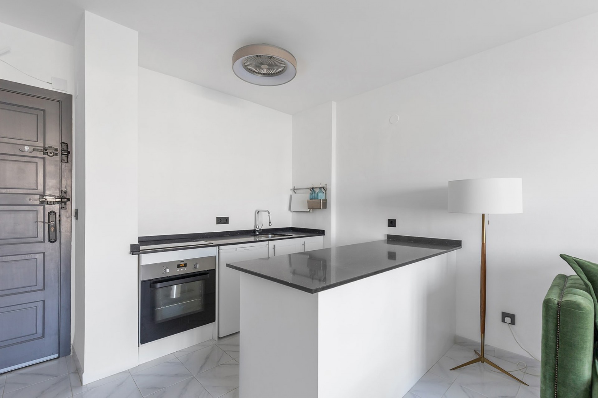 Bedroom in apartment for sale in La Mata
