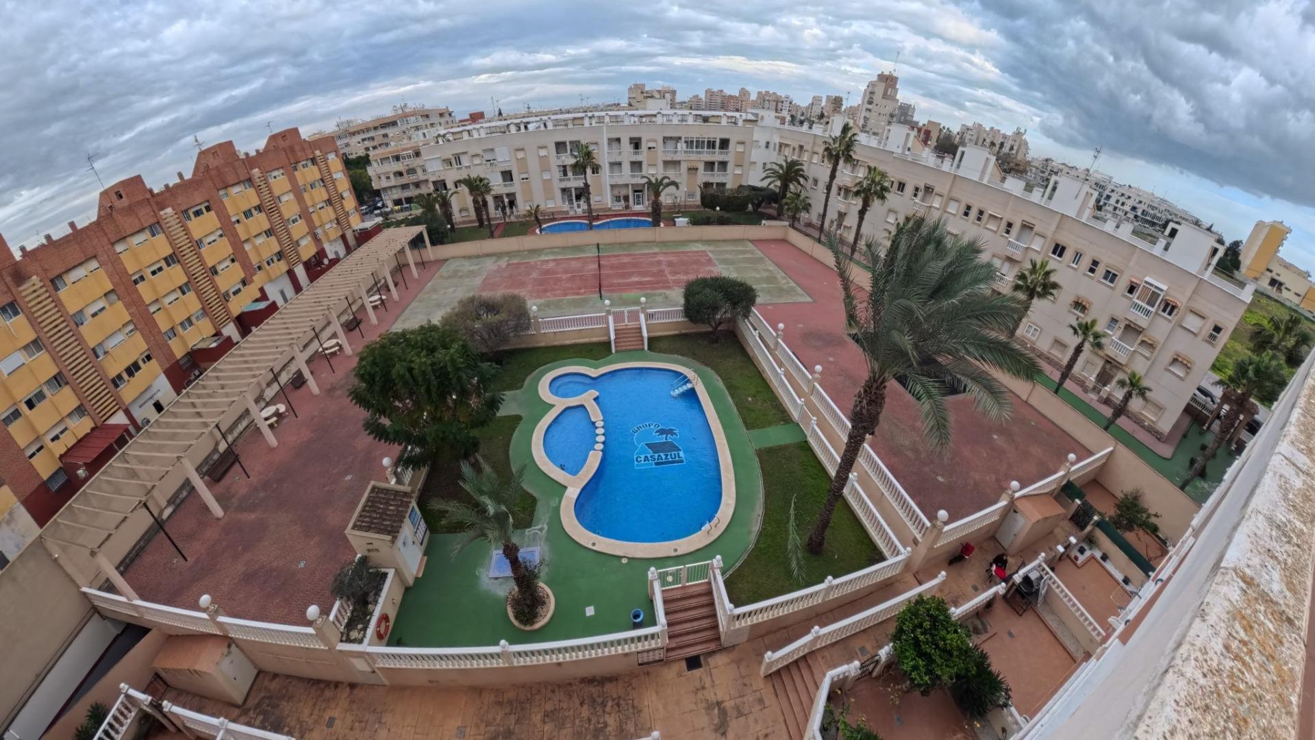 Kitchen in apartment for sale in Torrevieja