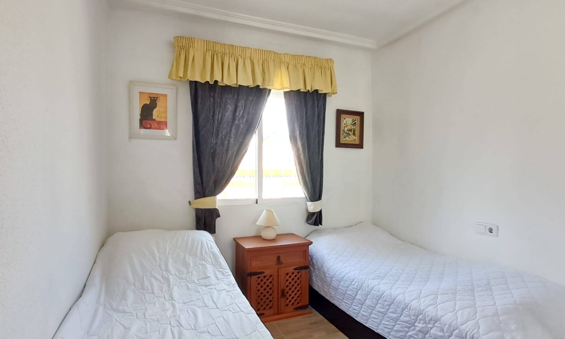 Kitchen in apartment for sale in Torrevieja