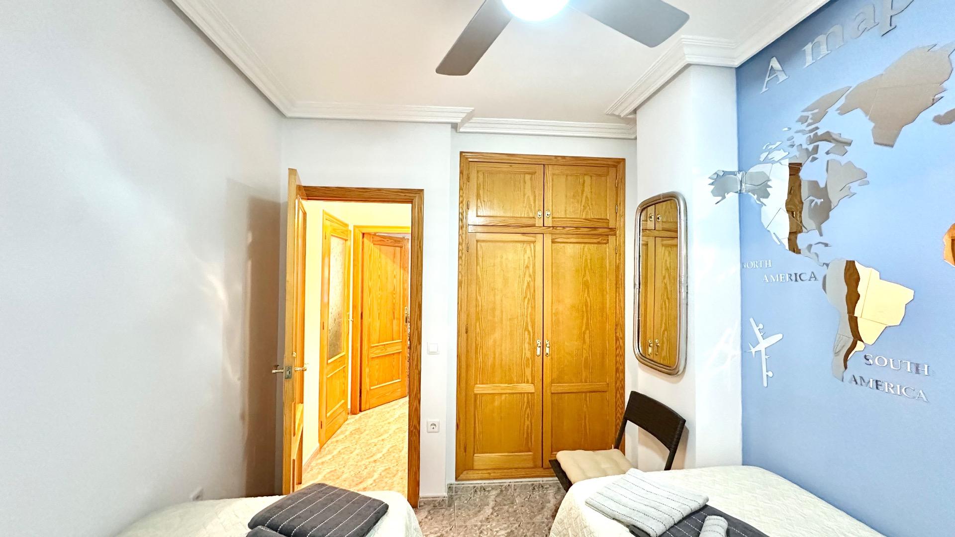 Living room in apartment for sale in Torrevieja