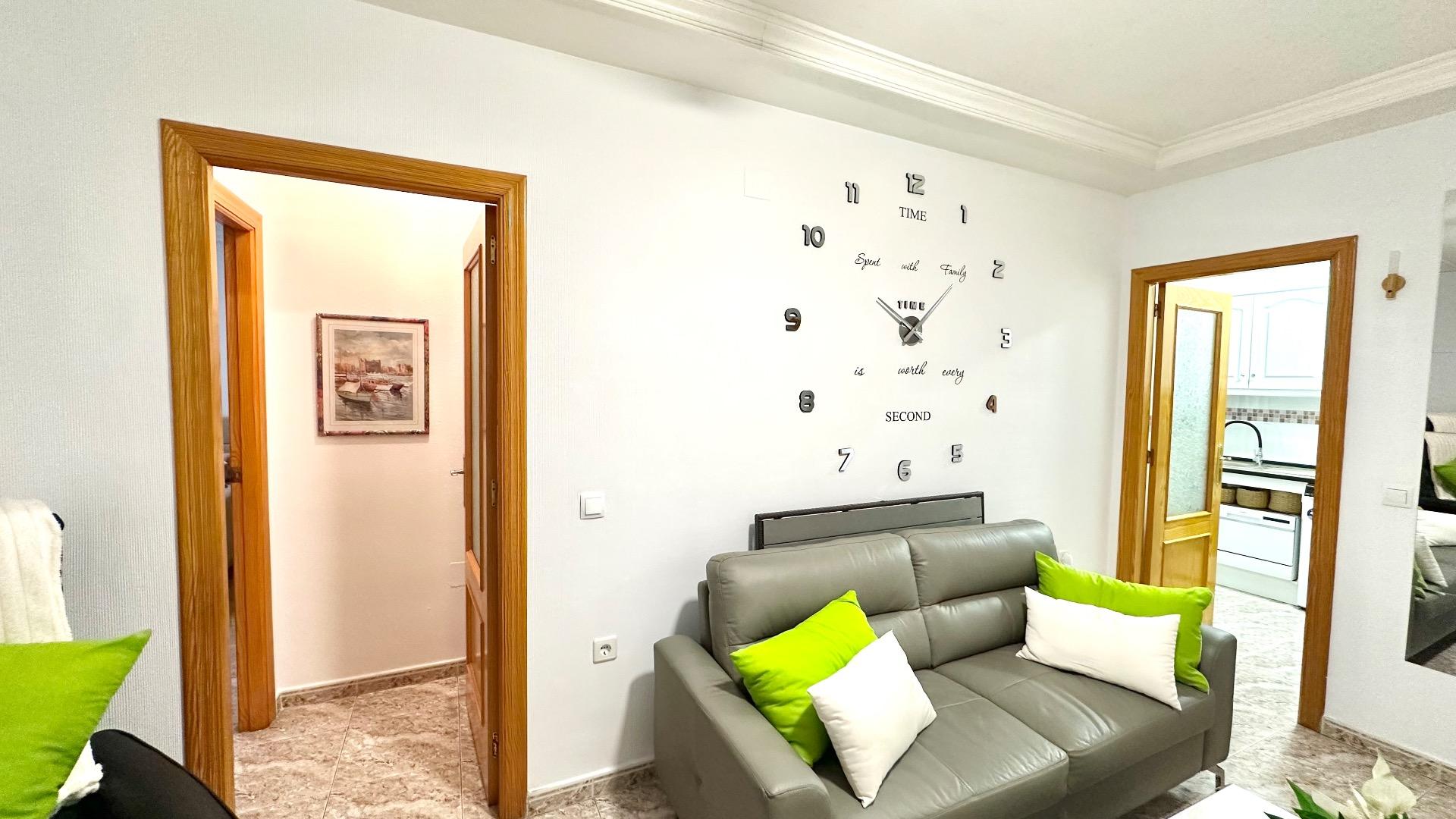Living room in apartment for sale in Torrevieja