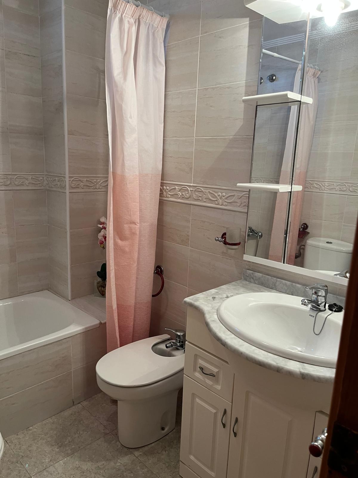Living room in apartment for sale in Almoradi