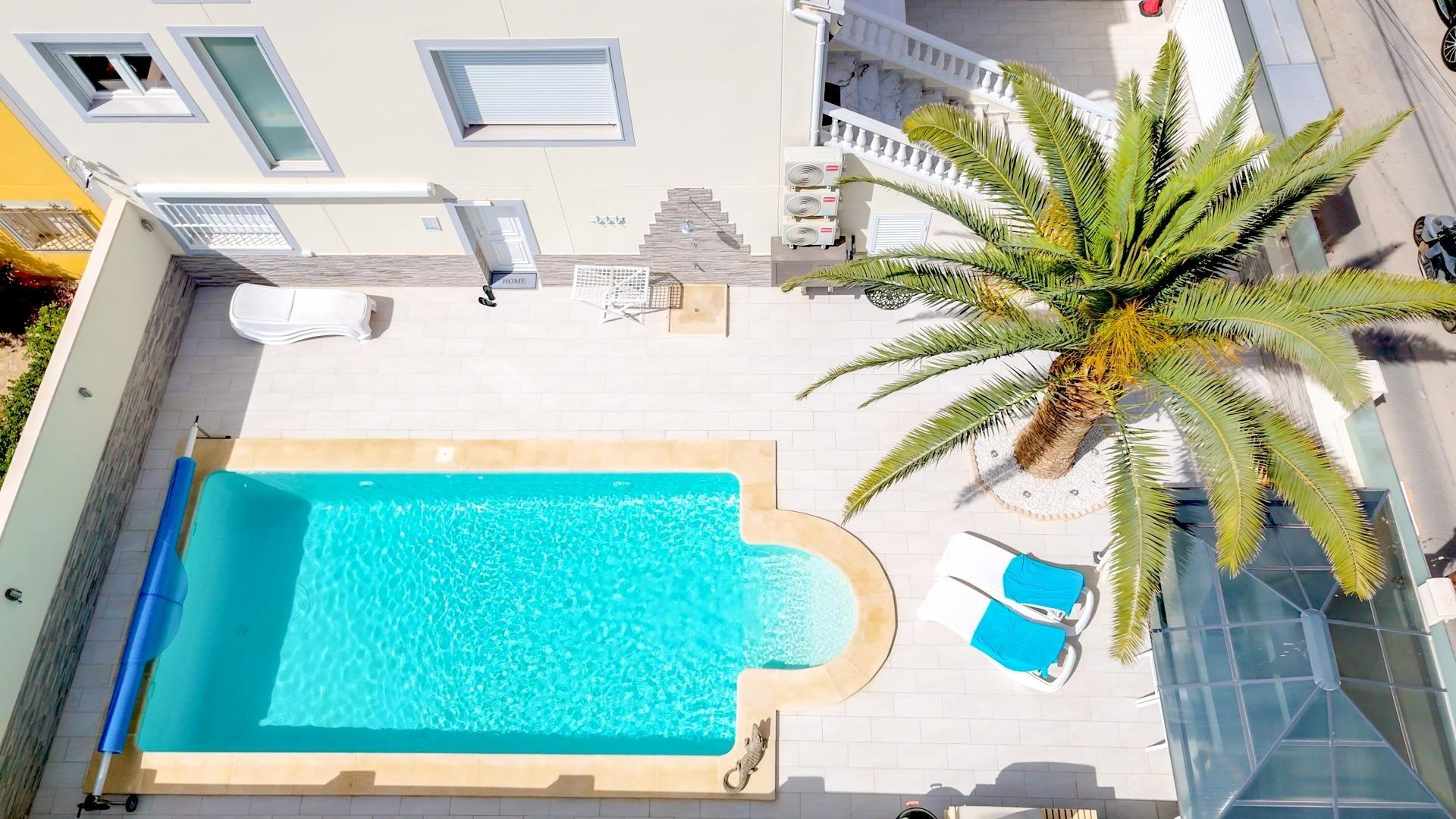 Dining area in terraced for sale in Torrevieja